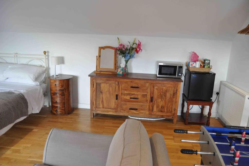 Apartamento Bed@Byways, Holton Wincanton Exterior foto